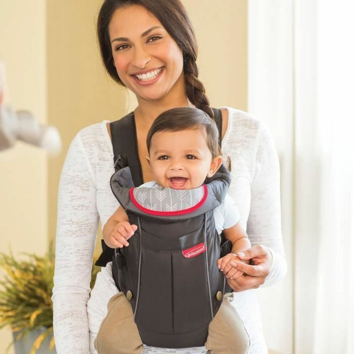 Babytrage Infantino Classic Carrier Schwarz + 0 Monate